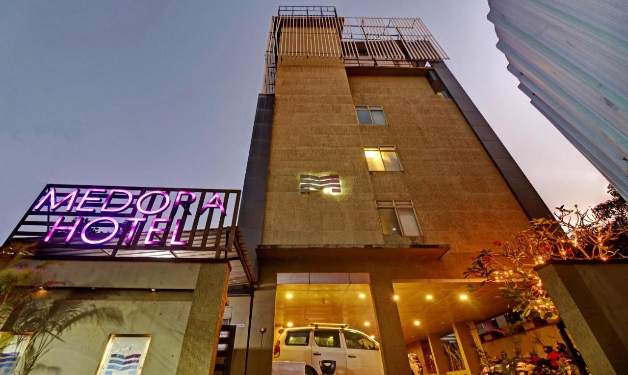 Medora Hotel โคชิโคด ภายนอก รูปภาพ